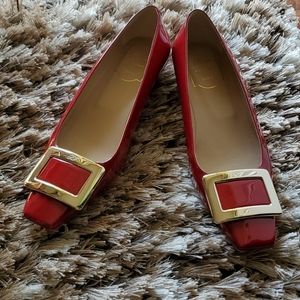 💄Roger Vivier Belle Red Pump
